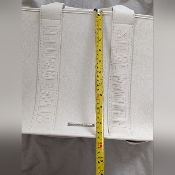 Steve Madden White Tote Bag - Picture 10 of 10